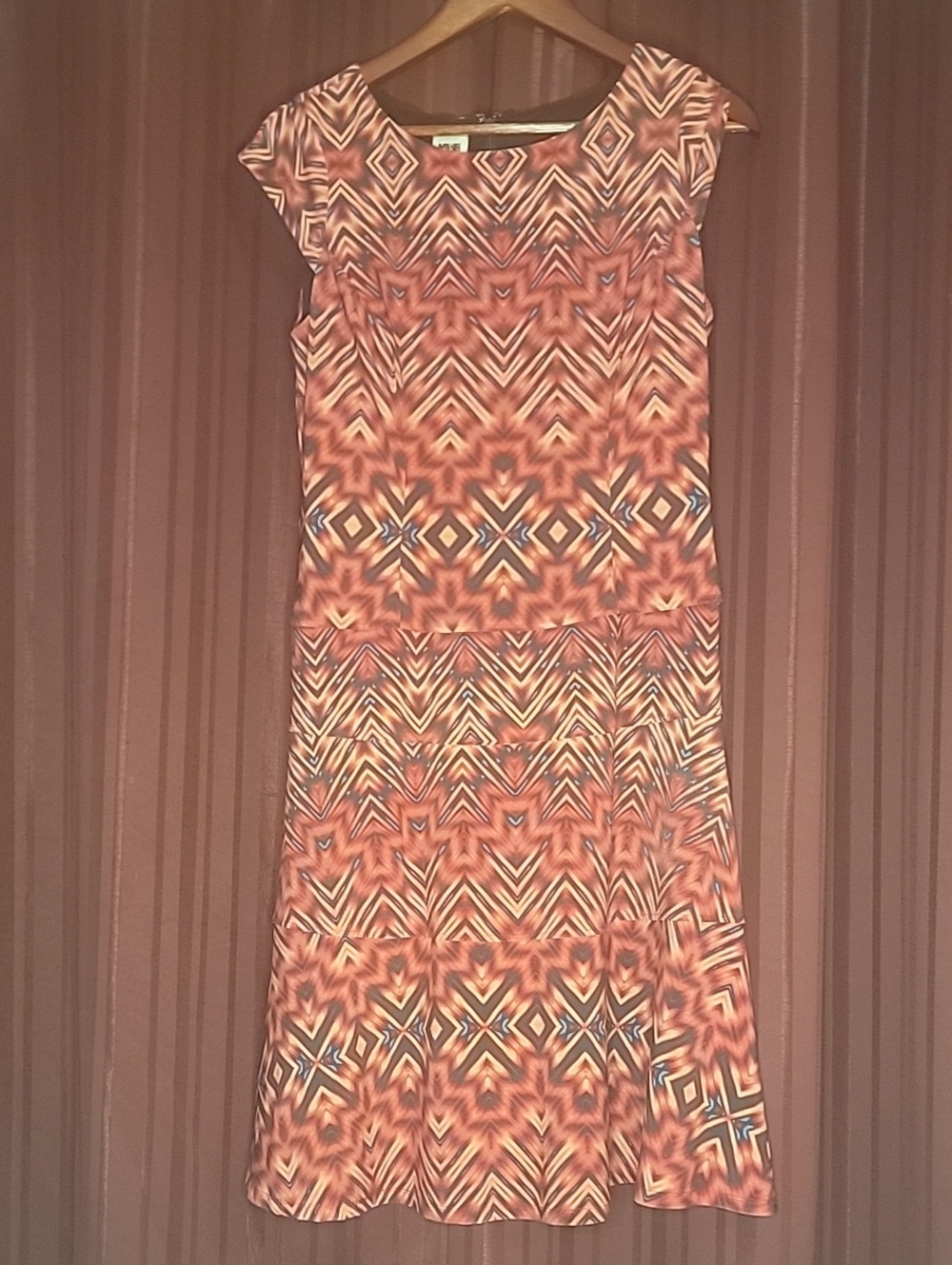 Anne Klein Coral and Navy Geometric Cap-Sleeve Midi Dress